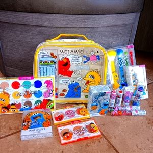 Wet and wild sesame street full set